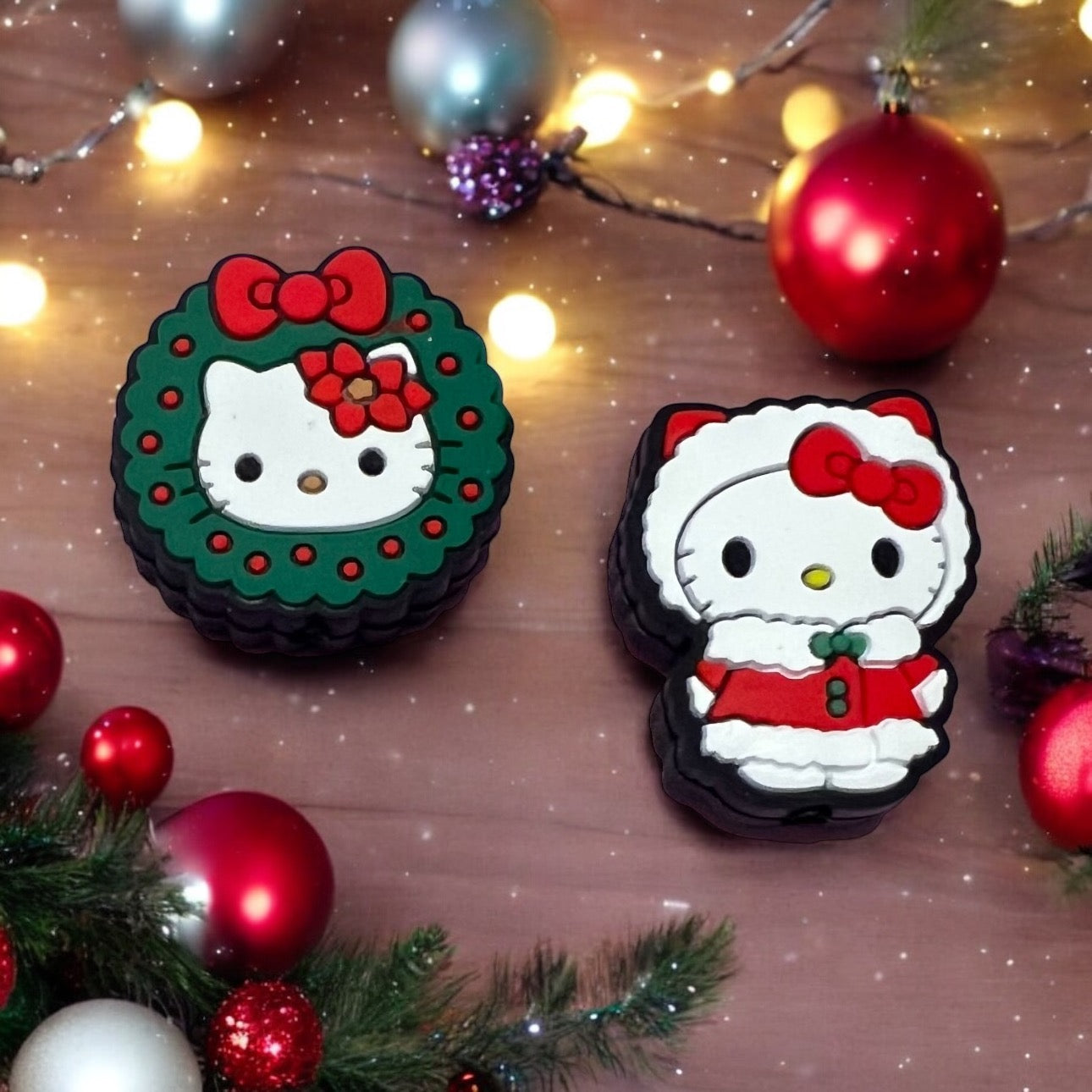 HOLIDAY FOCAL-CHRISTMAS- HELLO KITTY (2 STYLES TO CHOOSE FROM)