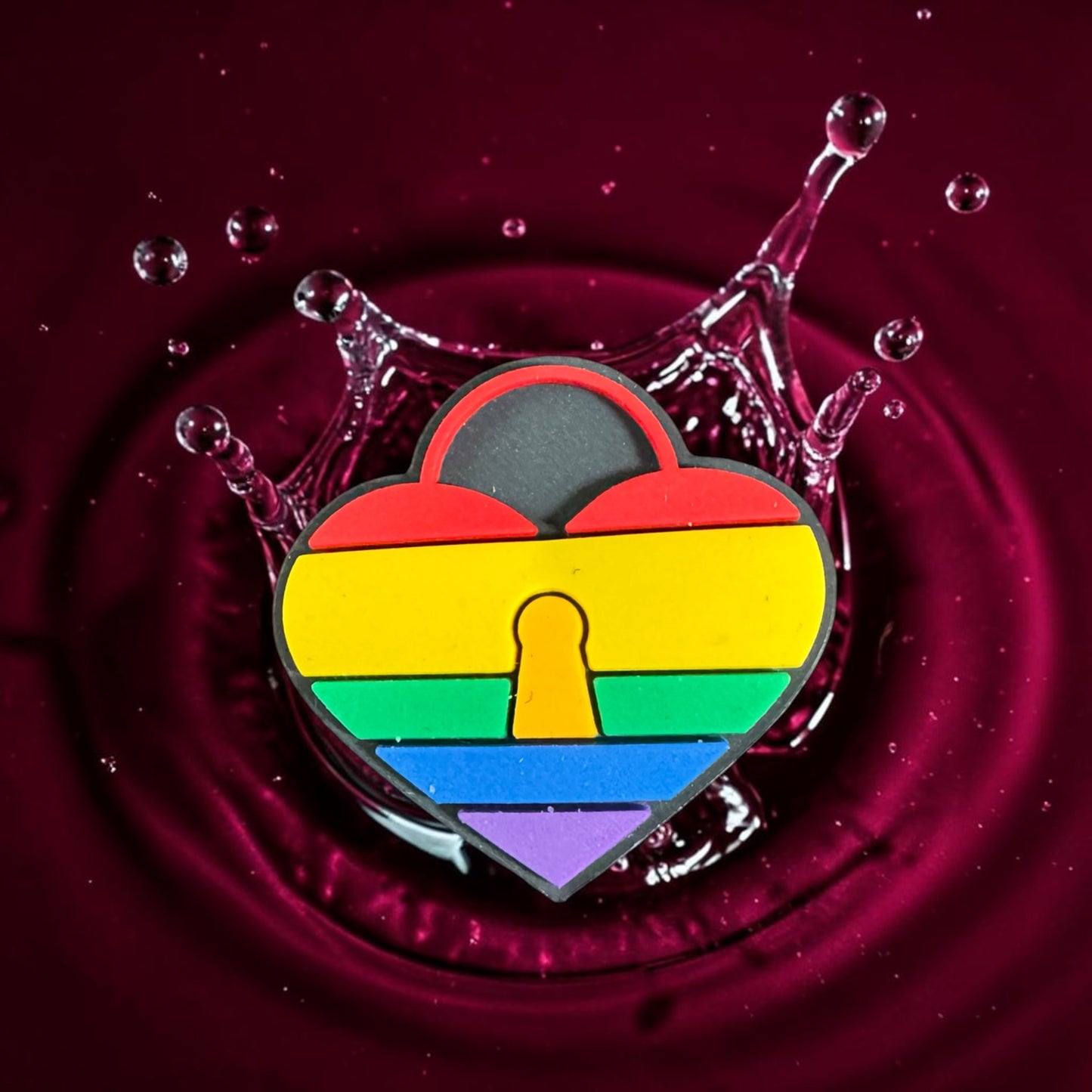 SILICONE FOCAL- heart lock pride inspired
