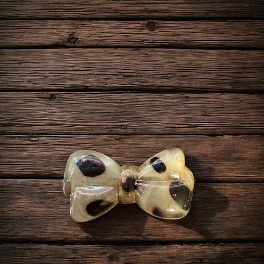 ACRYLIC FOCAL-30x15mm Leopard Bows-Designer